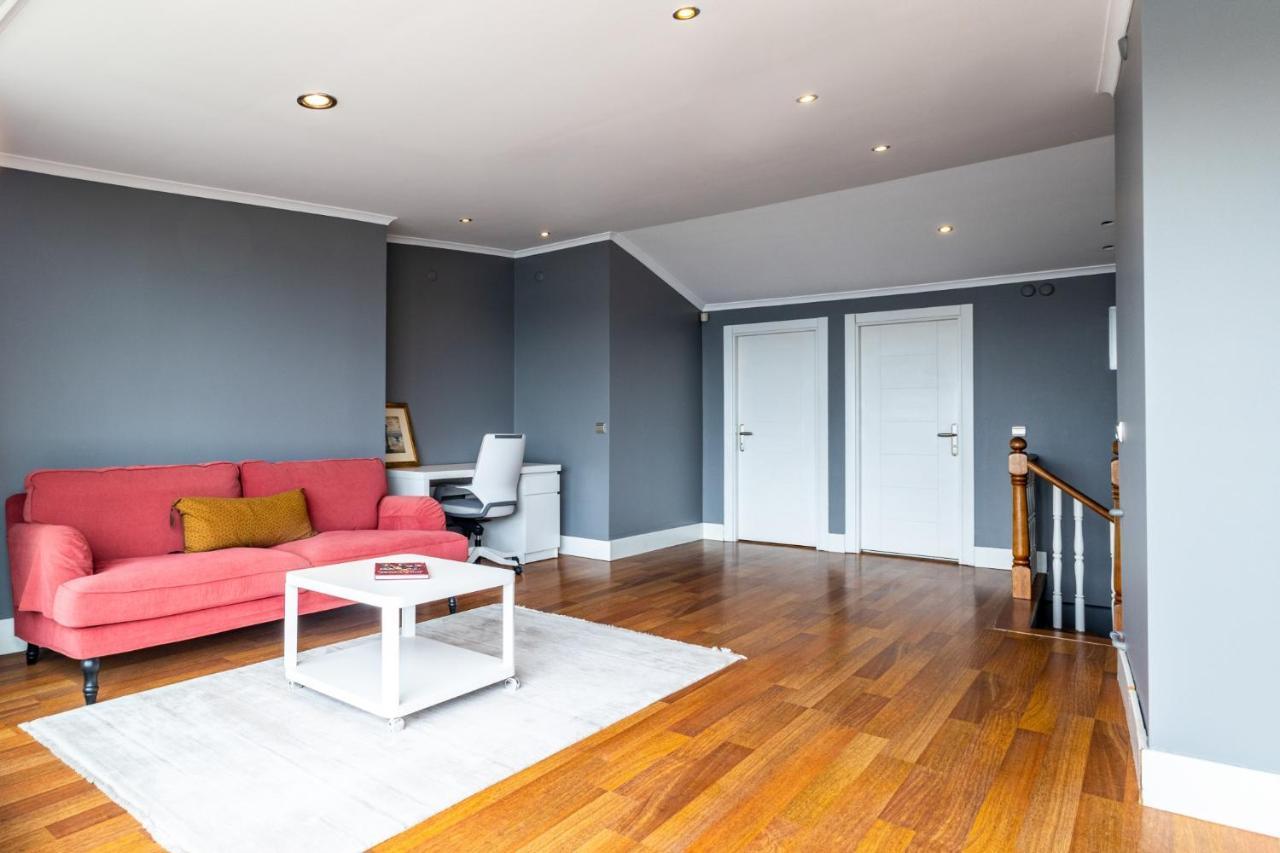 Ferienwohnung Duplex Flat W Panoramic Bosphorus View And Terrace Istanbul Exterior foto